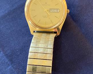 Vintage Hamilton men’s watch, Swiss, quartz, works! 