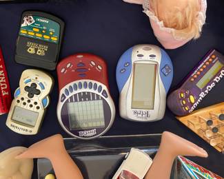 Handheld electronic games