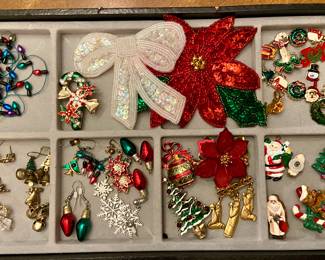 Assorted jewelry (some art deco style) 