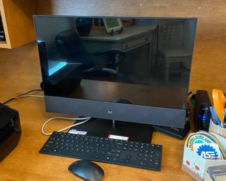 Pavilion 24" touchscreen