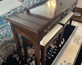 Vintage Accent/Sofa Table with Matching Stools by Stickley Inc.