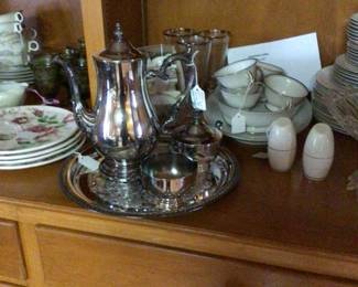 Silverplate coffee set with cream & sugar, silverplate tray