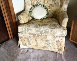 Vintage Hickory Tavern side chair $65.