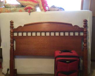 Lexington full size bed w/ mattress set $200.