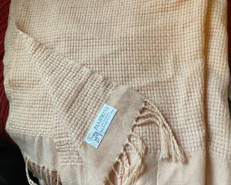 100% Pashima Waffle Pattern Cream Scarf/Shawl