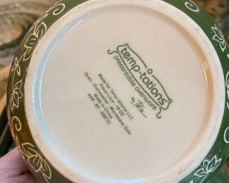 Temptations Old World Green Dinnerware Set