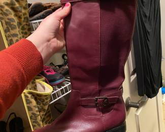 Isaac Mizrahi Abby Bordeaux Burgundy Leather Riding Boots - 8.5M