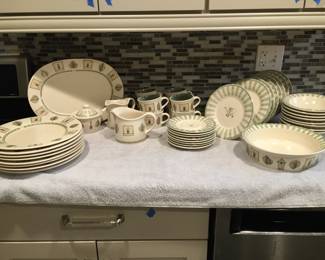 Pfaltzgraff Dinnerware