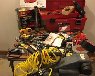 Garage Lot, Including Trolley Jack