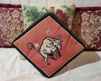(4) Vintage Embroidered Throw Pillows
