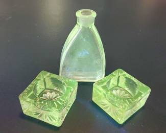 (3) Pieces UV Reactive Glass
