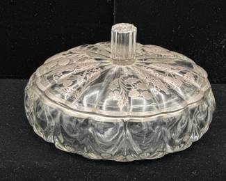 Elegant Sterling Silver Etched Candy Dish
Glows green under 365nm uv light and less so under 395nm

The metal tested positive for sterling silver using an acid test
