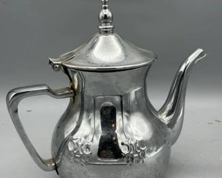 MMinox Stainless Steel 8" Teapot
