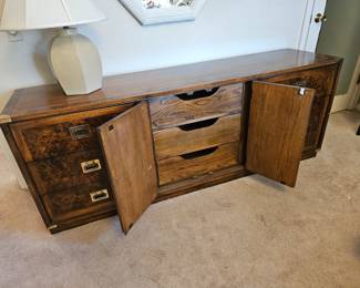 HIckory Mfg Burl Wood Dresser!