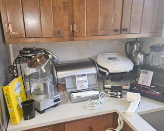 Hamilton Beach Carve’n Sets, Oggi Stainless Steel Bread Box, Etc!
