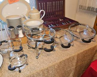 Bodum Chambord Glass Casserole Dishes and Holders!
