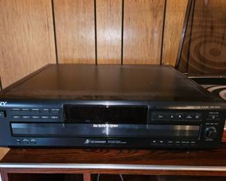 Sony 5 CD Disc Exchange System #CDP-CE215 w/ Headphones!
