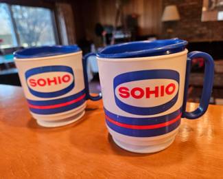 Vtg. Sohio Gas Station Plastic Travel Coffee Mugs!