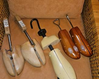 Vintage Shoe Forms, Dunkelman London Shoe Form, 
Shoe Keepers, Rochester Shoe Tree Company #5 Mohawk!
