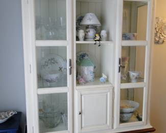 Beautiful hutch/cabinet, perfect for displaying items, and tons of storage.  Coastal chic don't ya think?