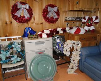 Welcome to your holiday shopping spree!!!