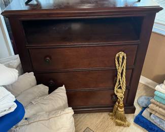 Bedroom Set $1100 (doesn't include mattress and boxspring)