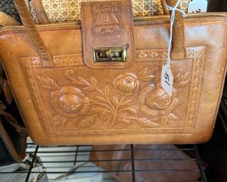 Oh Look... more purses!!