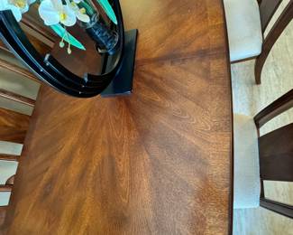 Dining Table with 6 chairs and 2 leafs. $700 (art piece on table was bought by new home owner)