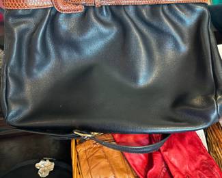 Oh Look... more purses!!