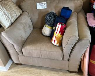 Comfy Chair $125