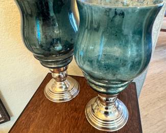 2 Candle Holders