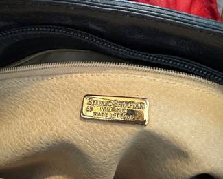 Oh Look... more purses!!