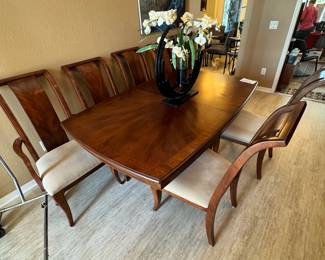 Dining Table with 6 chairs and 2 leafs. $700