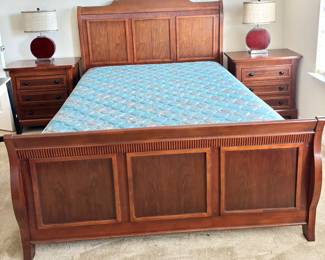 Sleigh Bed with Mattress