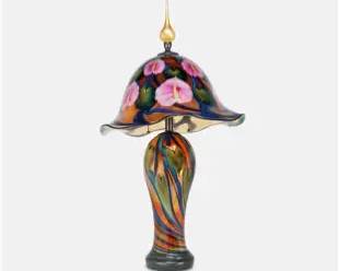 Daniel Lotton 1996 Iridescent Hand Blown Art Glass Lily Pad Lamp
