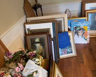 Lots of art 