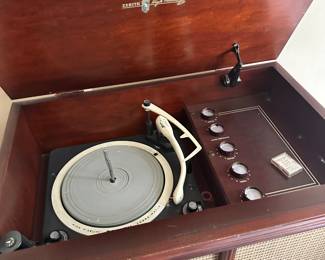 Zenith record player 