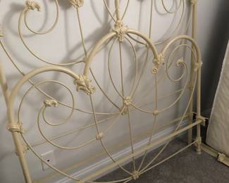 Cast iron twin bed frame 