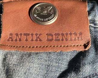 Ladies Antik jeans.