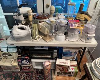 Small appliances galore.