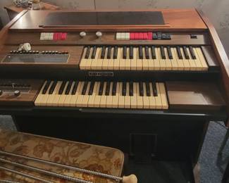 Electric organ with stool