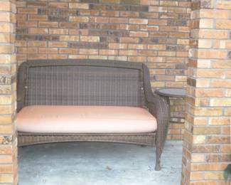 nice wicker loveseat