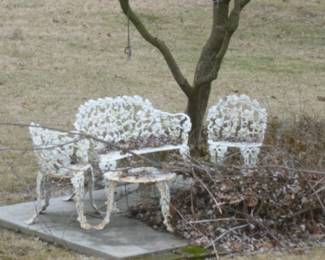 vintage outdoor furniture