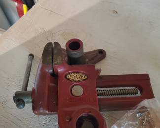 Gun Specific Versa- Vise
