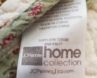 Label on modern Quilts 