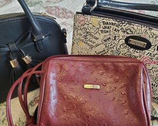 Several nice Ladies purses 