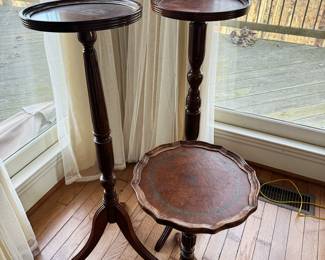 Pedestal Pie Crust Stands 