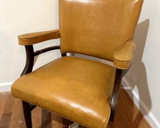 Mid Century Armed Accent Chair 