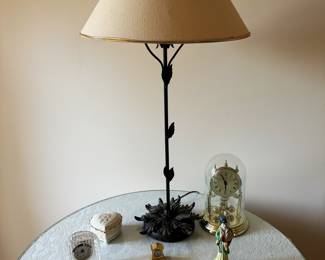 Vintage Underwriters Laboratories Metal Table Lamp