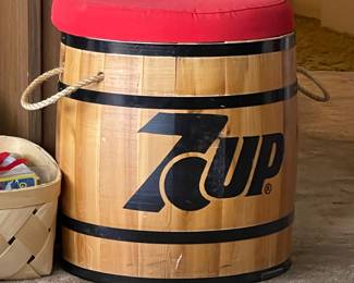 Vintage 7•UP Cooler, padded seat removes for cooler access. 